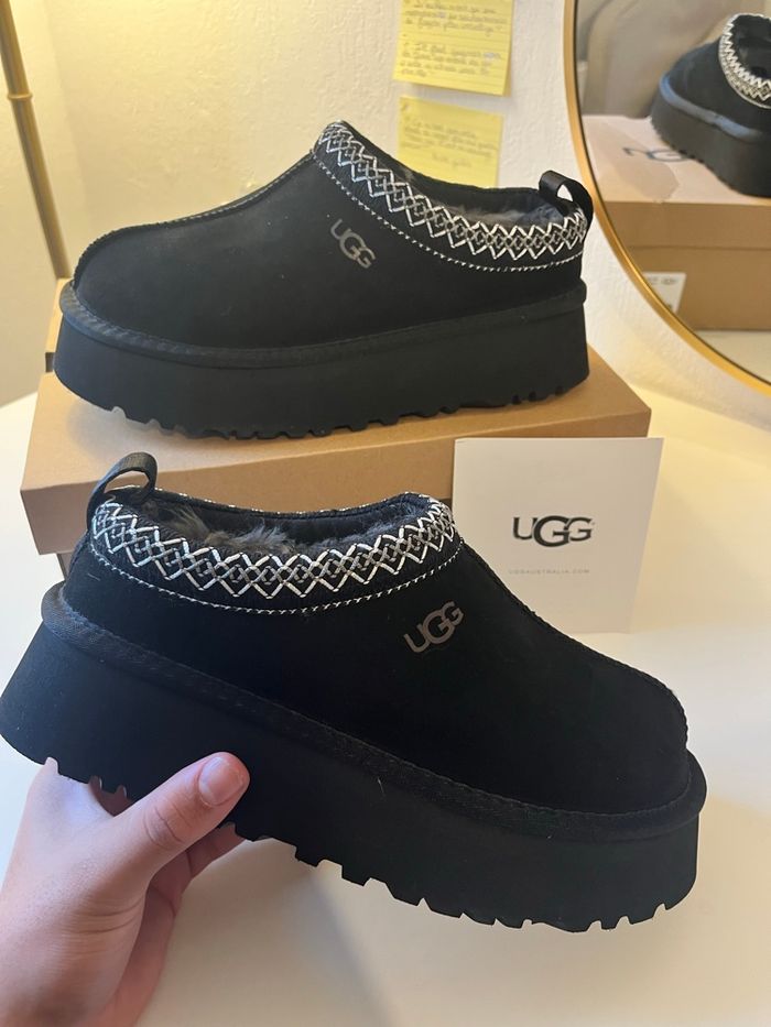 Ugg Platform Noir 38 - photo numéro 7
