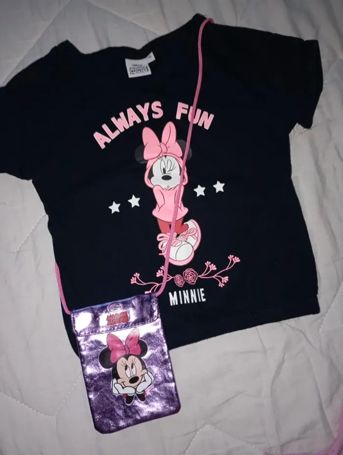 Lot de t-shirt et sacoche Minnie - photo numéro 13