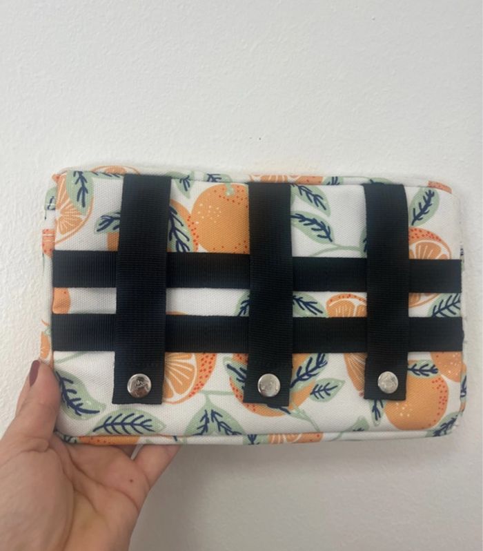 Pochette avenue du Prado - photo numéro 4