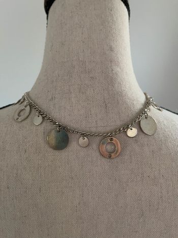 Collier près du cou fantaisie