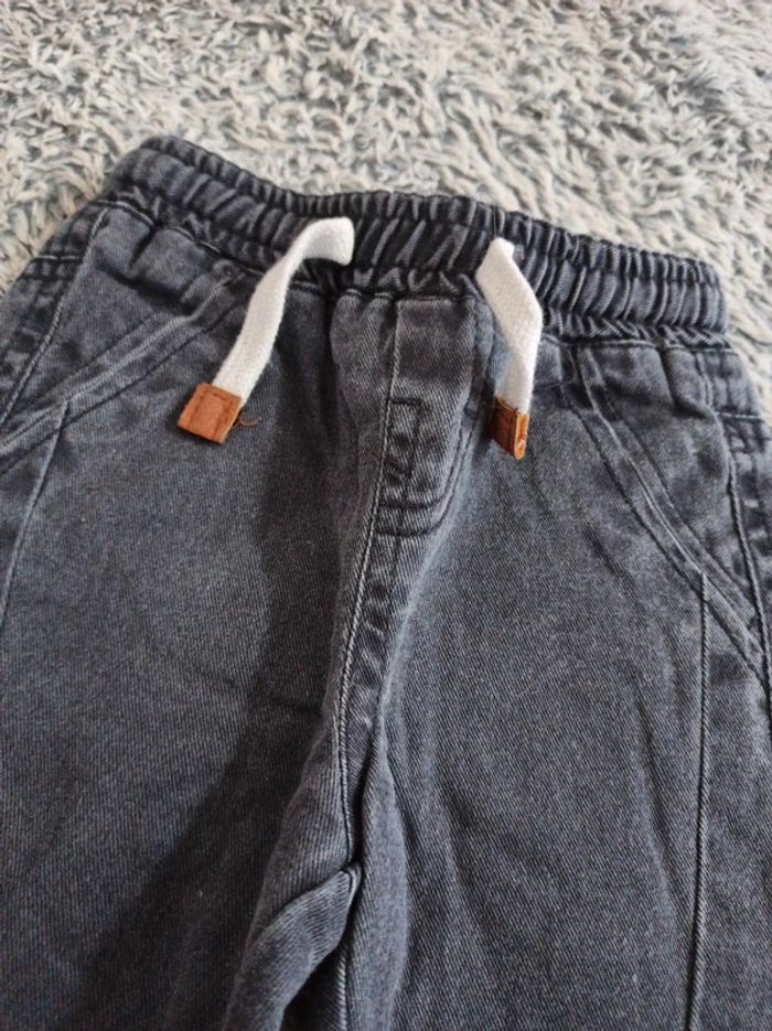 Pantalon 3 mois - photo numéro 3