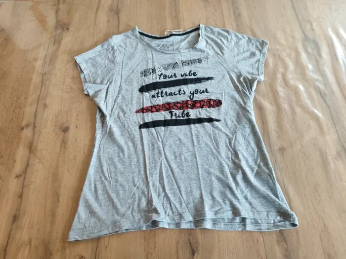 T-shirt Atmosphere Gris, Taille 44 - Message Inspirant !