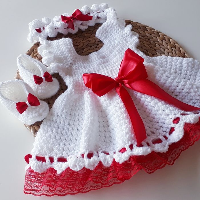 Vêtement bébé fille robe crochet dentelle noeud satin rouge - photo numéro 2