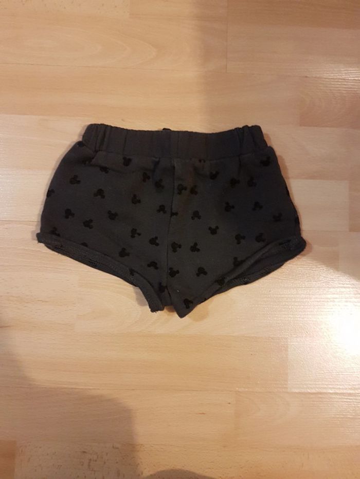 Short 18 mois - photo numéro 2