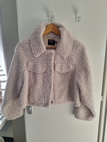 Veste en laine bouclée