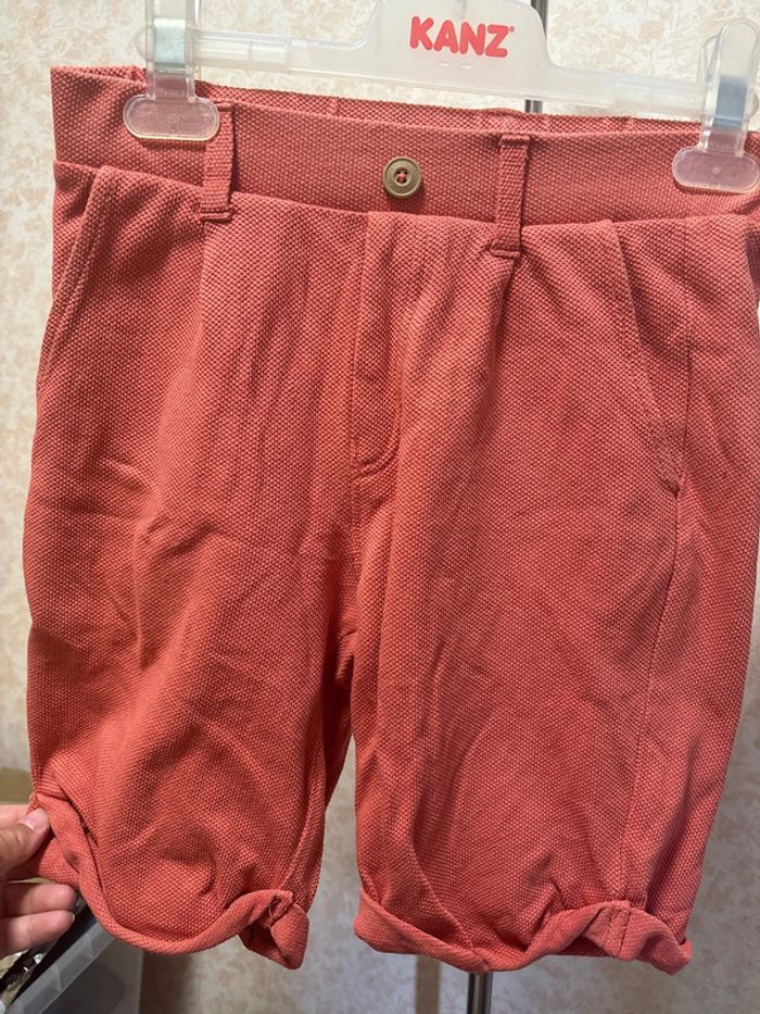 Short taille 10ans marque kiabi - photo numéro 2