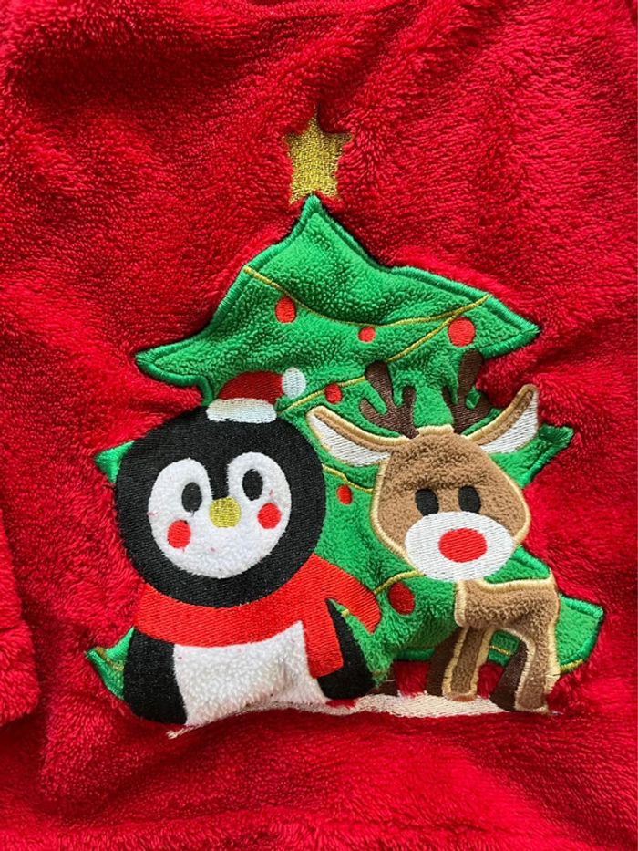 Pyjama 2 pièces de Noël taille 18 mois dessin cerf pingouin sapin - photo numéro 3