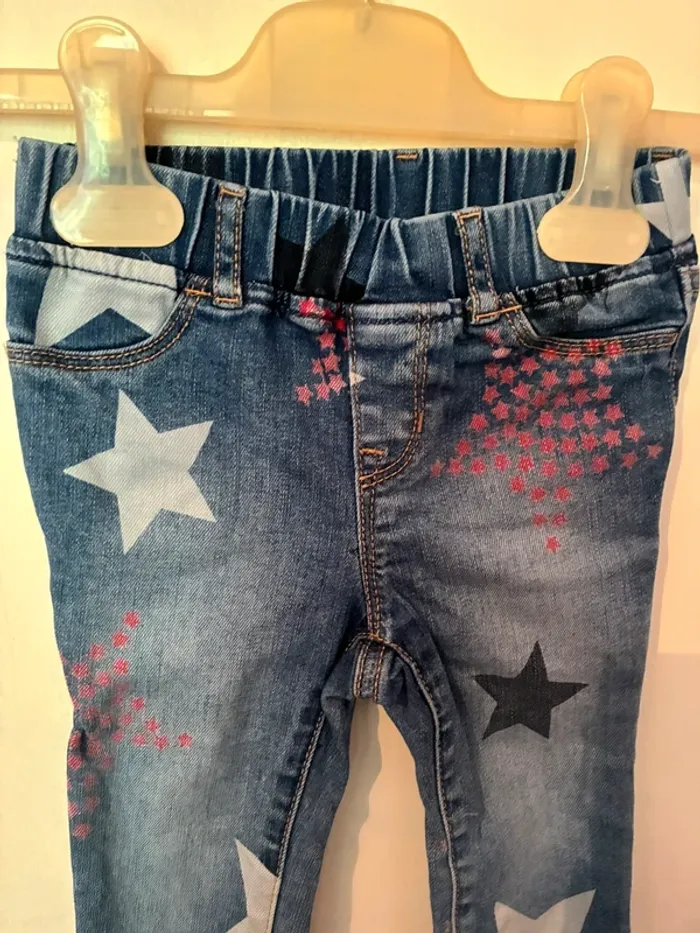 Jegging en jeans délavé à étoiles, 2 ans, GAP. - photo numéro 3