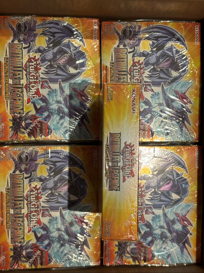 Yu-Gi-Oh! – Display Batailles de Légendes : Chaos Monstrueux – BLMM – Boîte de 24 boosters en français - photo numéro 3