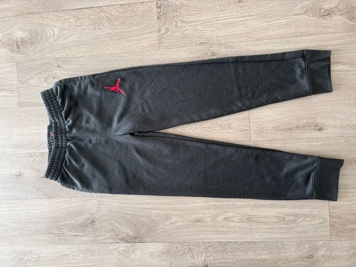 Jogging Jordan Taille 10-12 Ans