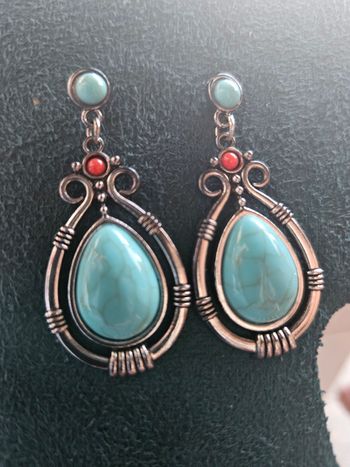 Boucle d'oreille 34