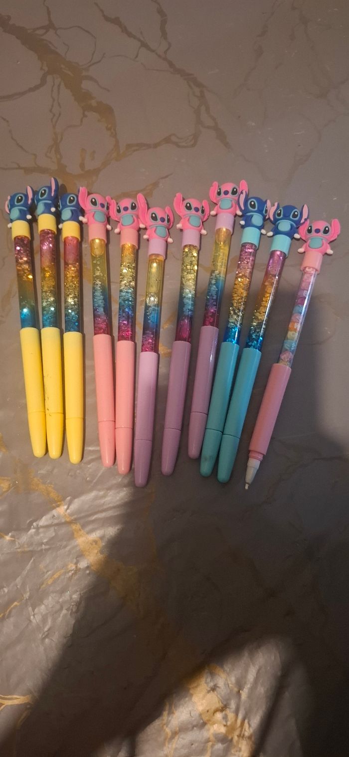 Lot  stylos stitch - photo numéro 7