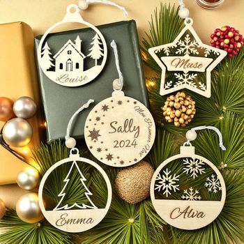 Boule de Noël en bois avec prénom