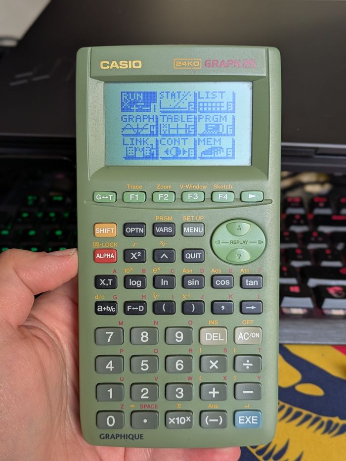 Calculatrice scientifique : Casio Graph 25 (24ko) - photo numéro 3