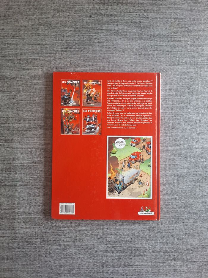 Livre de pompiers - photo numéro 2