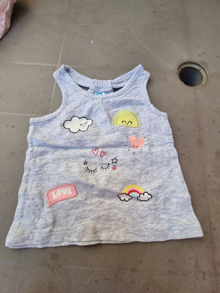 Short et debardeur fille 3 mois - photo numéro 2