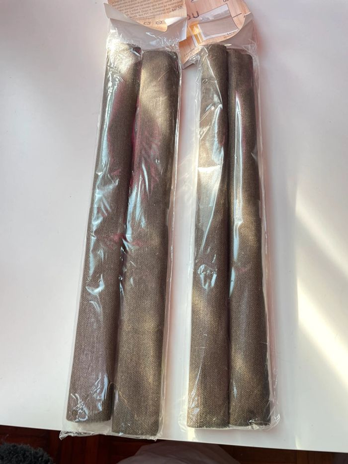 Lot de 4 chemins de table neuf