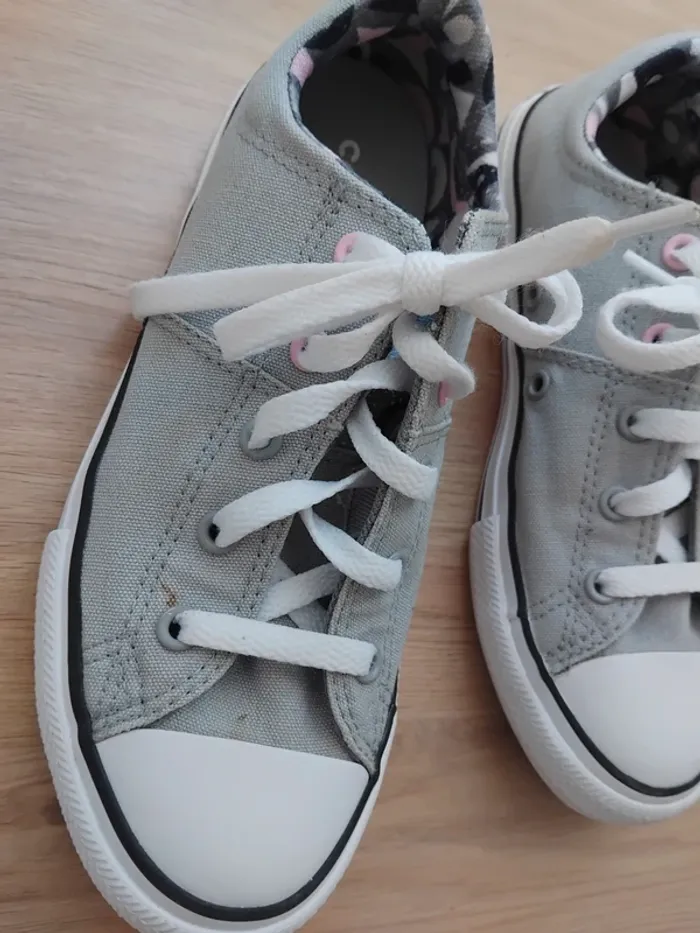 Converses fille - photo numéro 2
