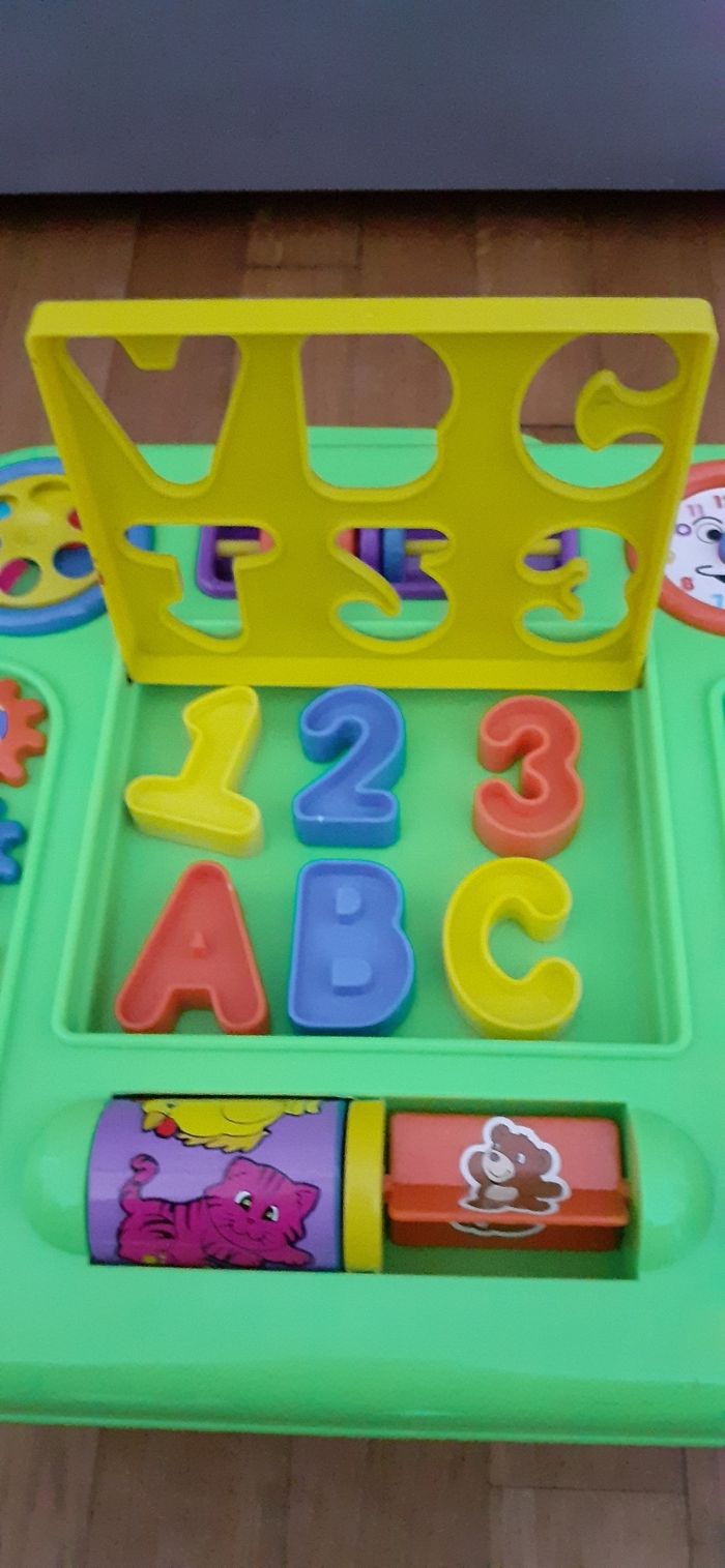 Table d'éveil - photo numéro 3