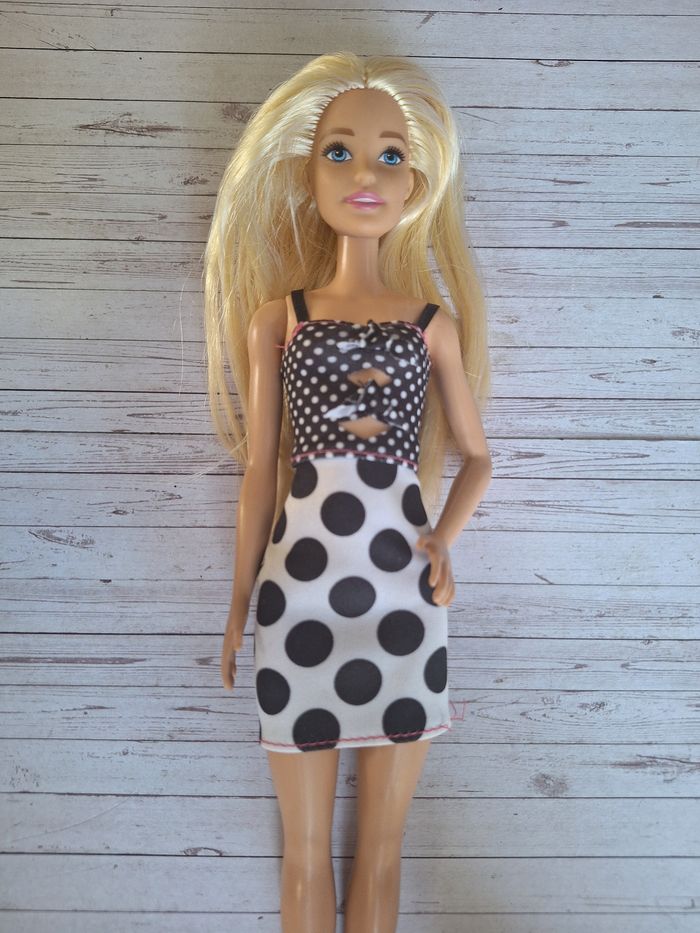Poupée Barbie Fashionistas numéro 134