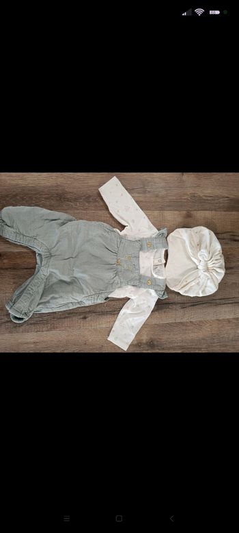 Ensemble haut + combinaison + bonnet