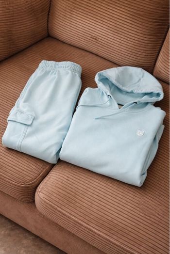 Ensemble / Sweat à capuche Pantalon cargo Footkorner bleu pastel