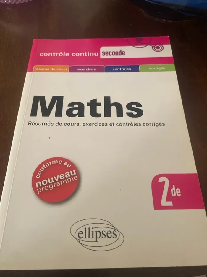 Livre seconde contrôle maths seconde Très bon état