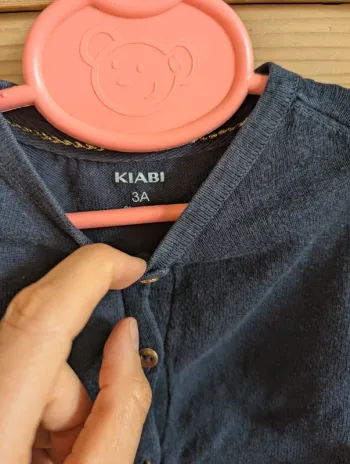 Gilet à boutons 3 ans