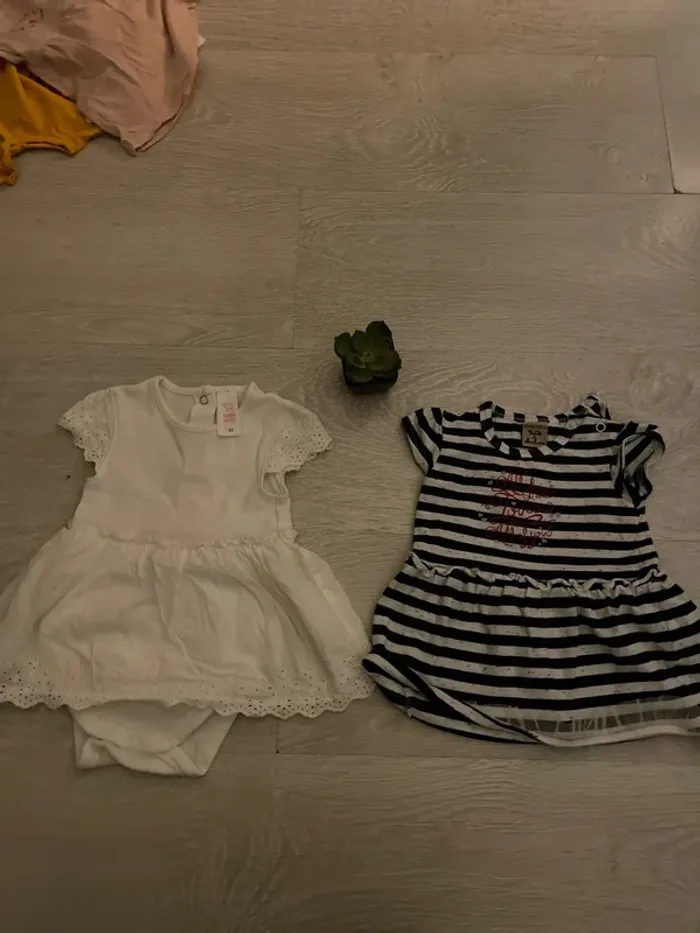 Lot de 2 robes 3 mois