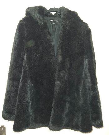Manteau fausse fourrure zara 36