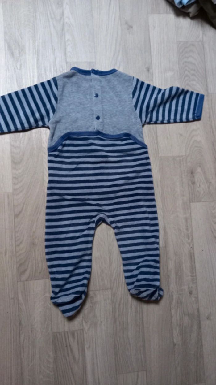 Pyjama en velours - photo numéro 7