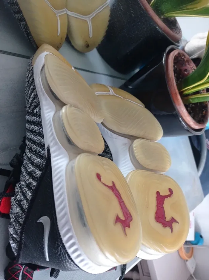 Basket Nike LeBron 43 - photo numéro 17