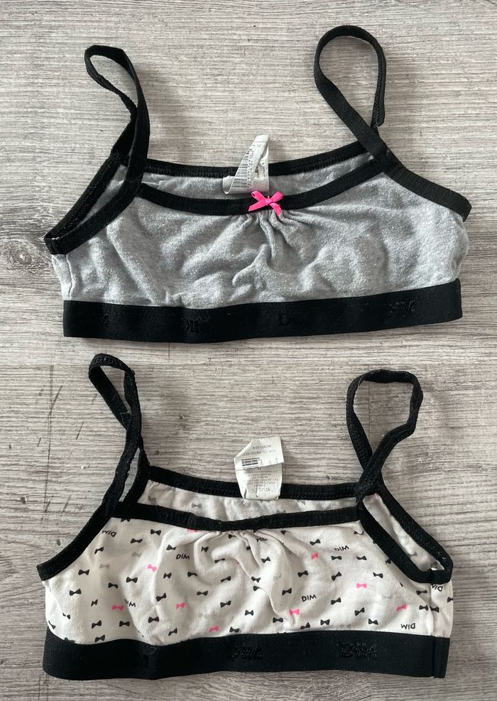 Lot 2 brassières 4/5 ans Dim