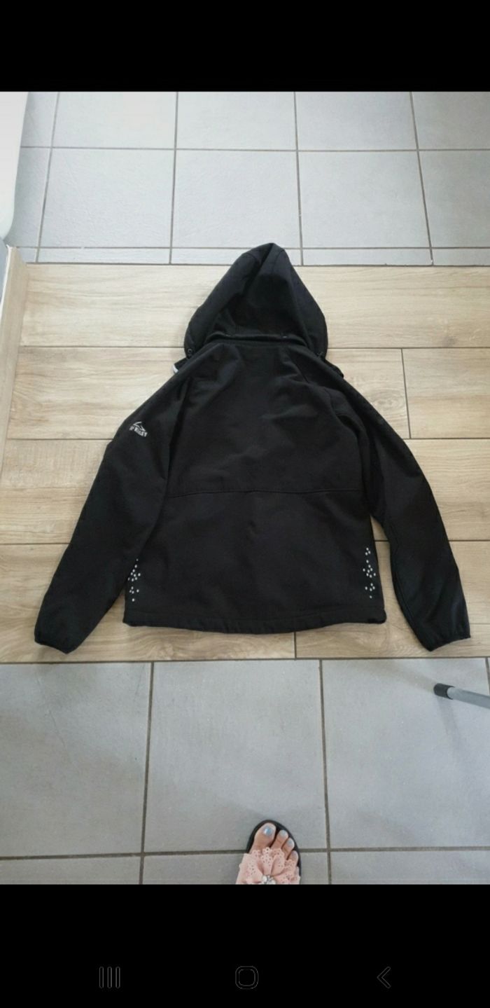 Blouson mckinley comme neuf 14 ans - photo numéro 5