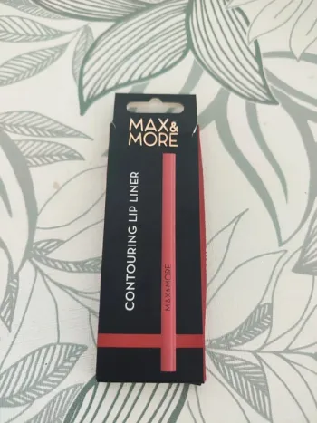 Max & more crayon contour des levres 344 muffin 0,2g à utiliser 12 mois après ouverture