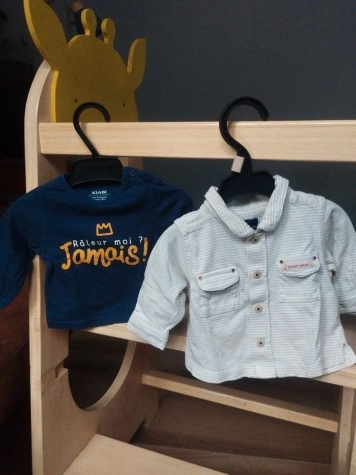 Lot de 2 hauts manches longues bébé garçon taille 1 mois