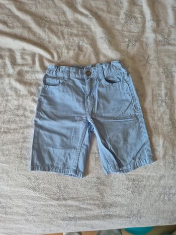 Short bleu clair 6 ans