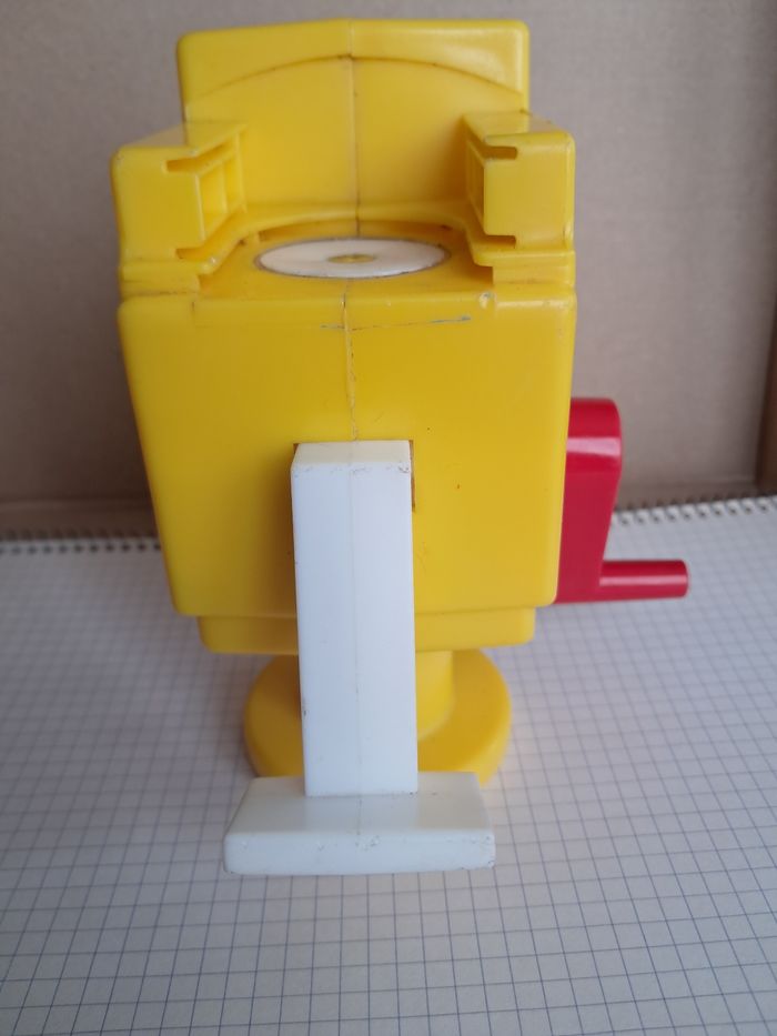 Fauteuil coiffure et 2 personnages - photo numéro 6