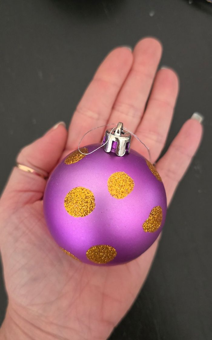 12 boules de Noël - photo numéro 3