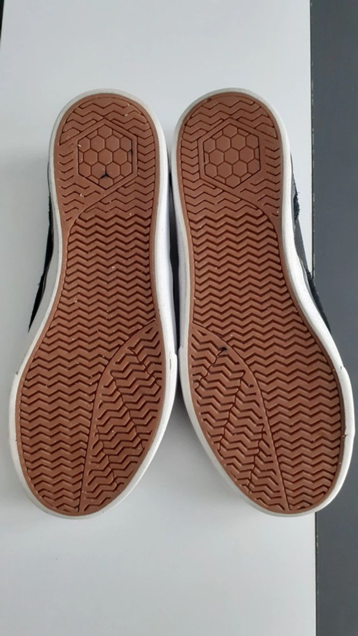 Chaussures P39 - photo numéro 3
