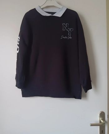 Pull a col claudine C&A 9-10ans en bon etat