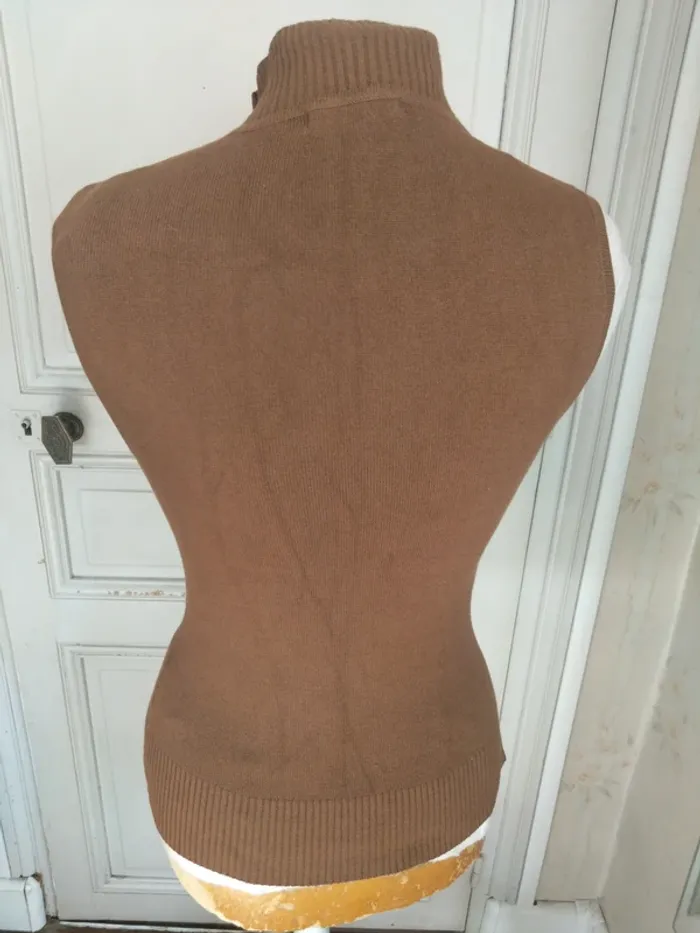 Pull sans manches Tara Jarmon – col montant marron T36/38 - photo numéro 5