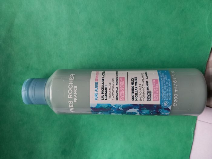 Eau micellaire lactée apaisante Yves Rocher 200 ml neuve