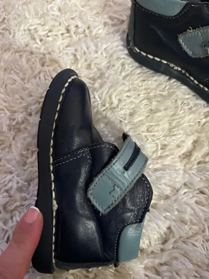 Chaussure scratch et cuir pointure 21 - photo numéro 4