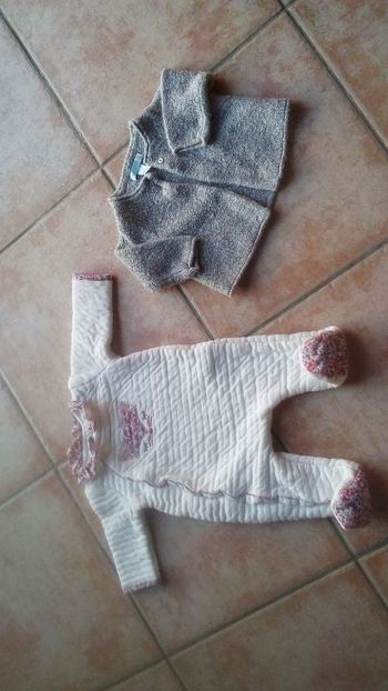 2 articles fille 3mois Sergent Major