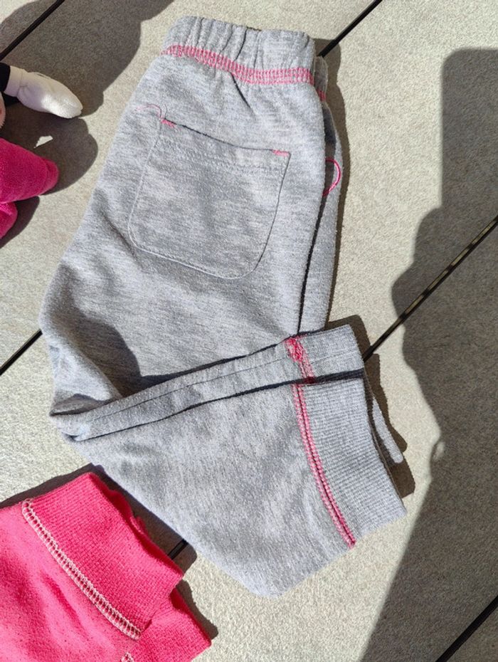 2 joggings fille 18 mois - photo numéro 3