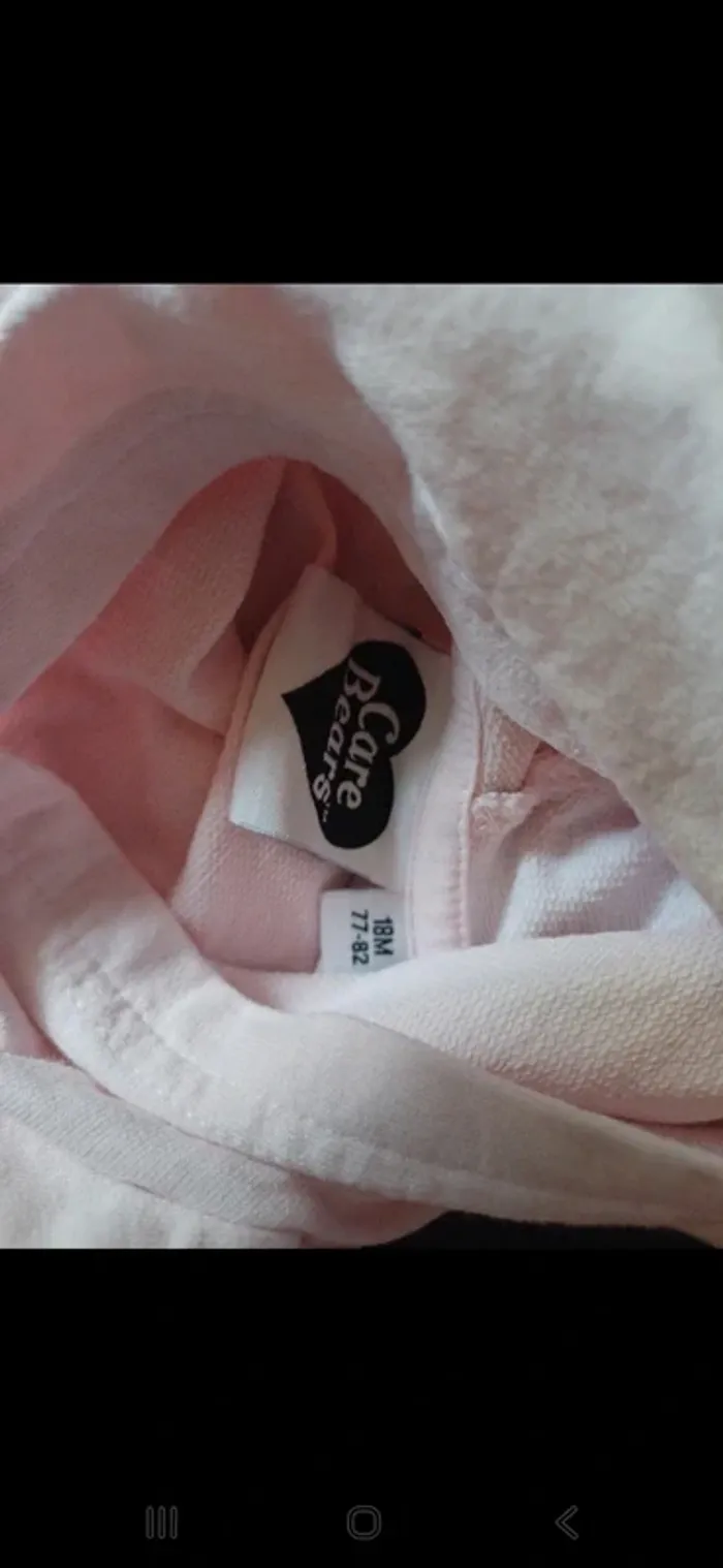 Pull à capuche 18 mois - photo numéro 3