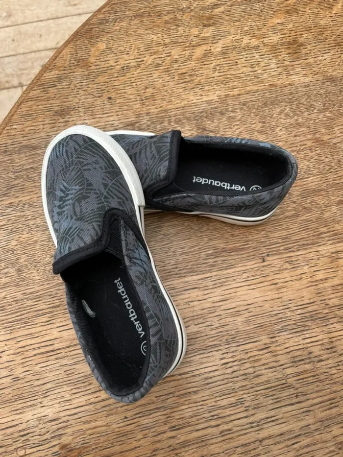 Chaussures Slip on 25