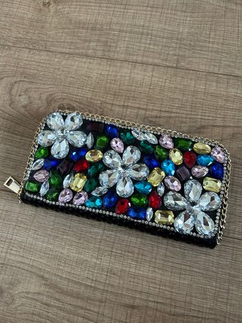 Portefeuille noir et doré avec strass jamais utilisé