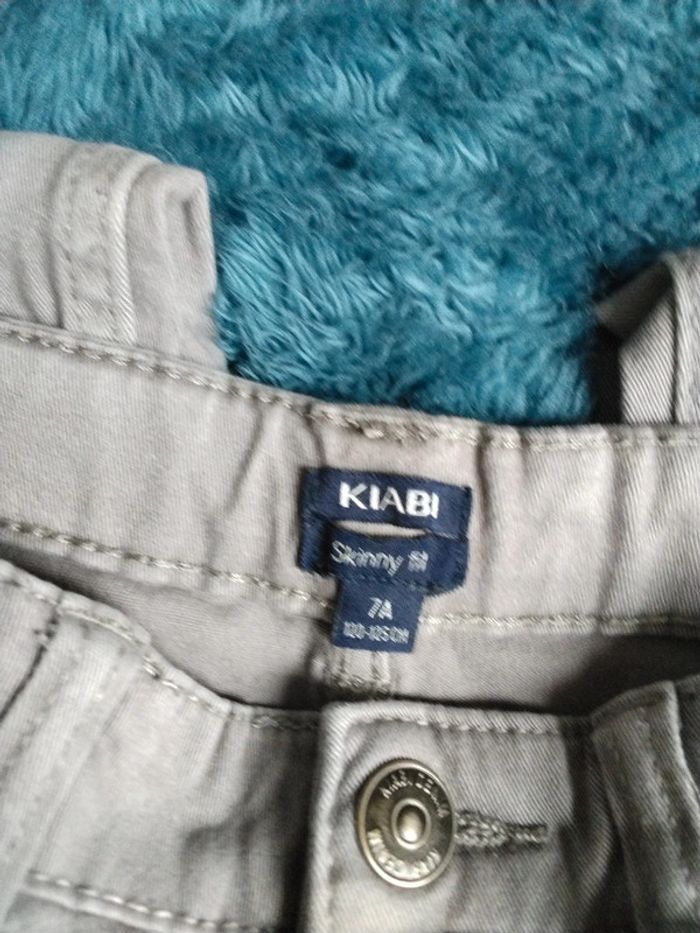 Pantalon gris Kiabi 6ans - photo numéro 3